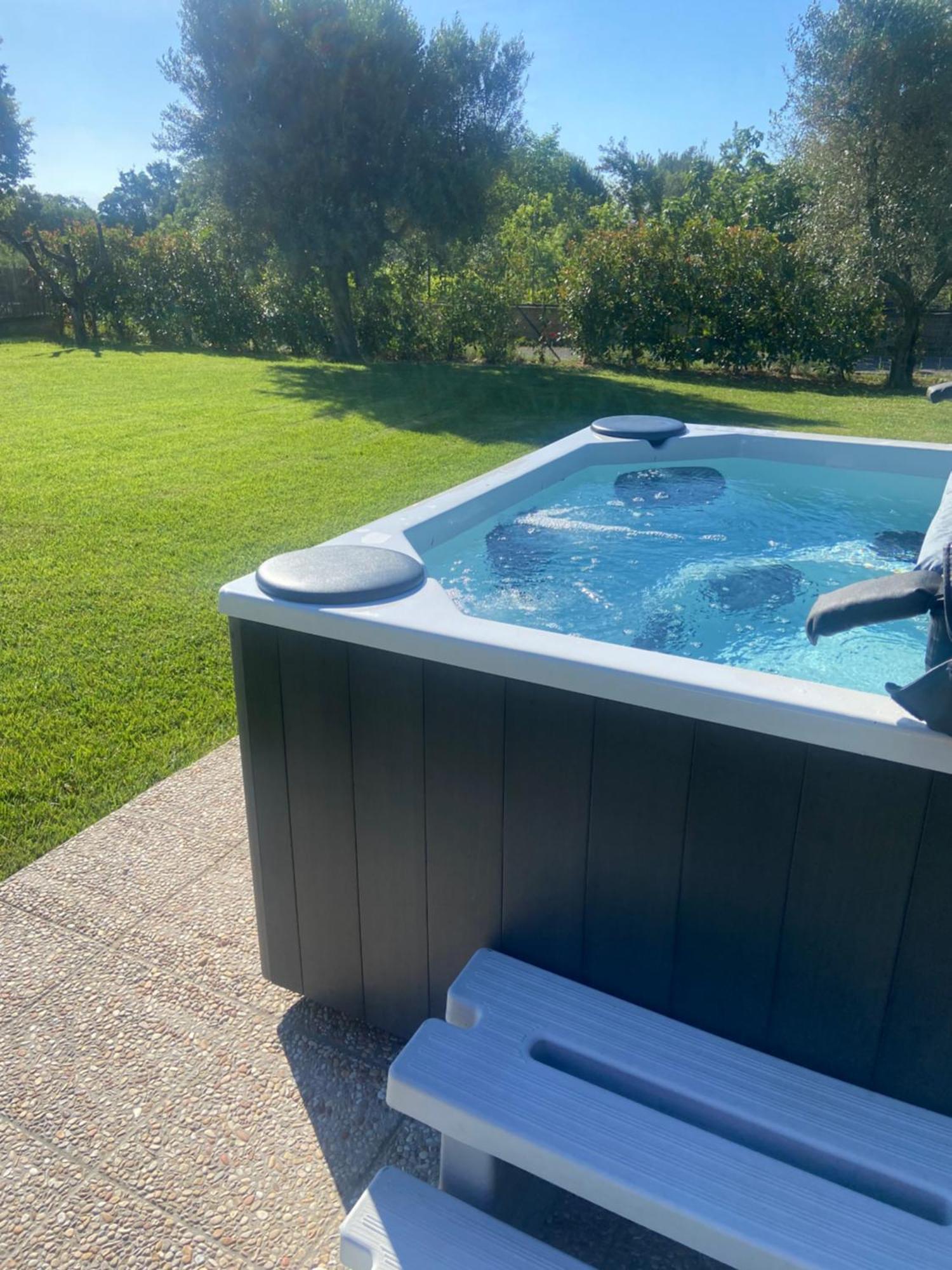 Favoloso Appartamento In Villa Monterosi Bagian luar foto